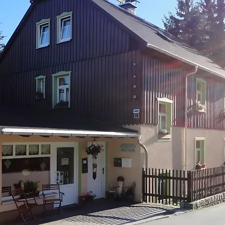 Fuer 7 Personen 68 M² *