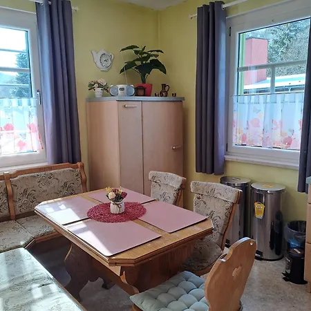 Apartman Fuer 7 Personen 68 M² *