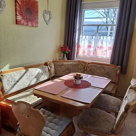 Fuer 7 Personen 68 M² Apartman *