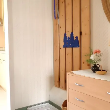 Fuer 7 Personen 68 M² Apartman